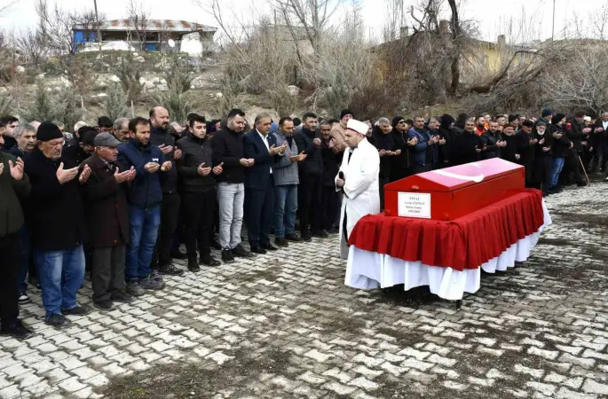 Sivaslı Kıbrıs gazisi son yolculuğuna uğurlandı
