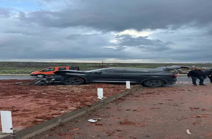 Siverek’te iki otomobil çarpıştı: 8 yaralı
