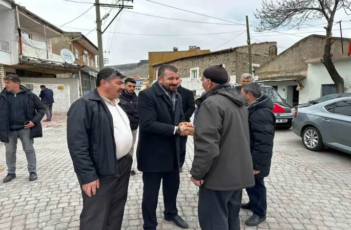 Siyasi parti başkanlarından Adem Şengül’e ‘protokol’ tepkisi
