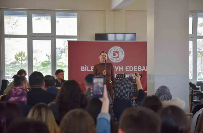 Söğüt Meslek Yüksekokulunda ’Kampüs Konserleri’ düzelendi
