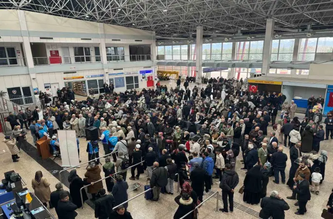 Son hacı kafilesi de yola çıktı
