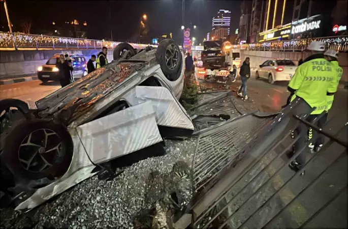 Takla atan araçlardan burunları dahi kanamadan çıktılar
