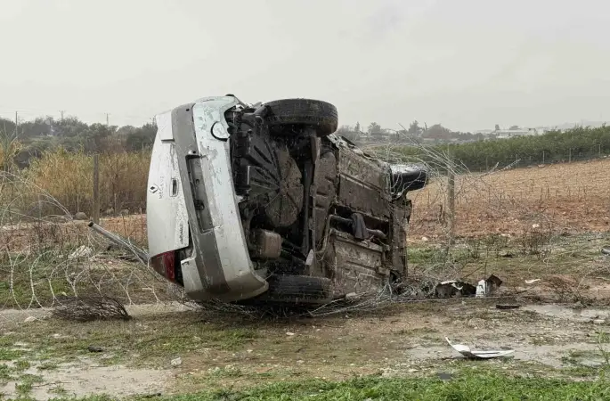 Tarsus’ta yağış kazaya neden oldu
