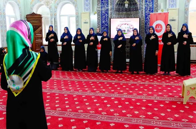 Tavşanlı’da engel tanımayan Kur’an sevgisi
