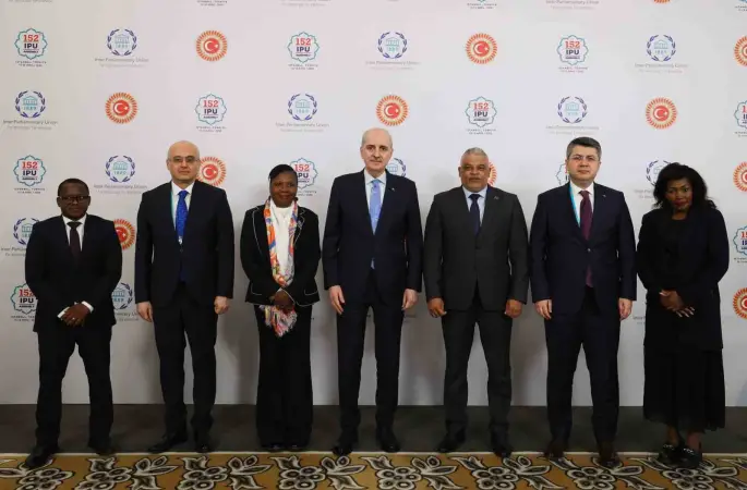 TBMM Başkanı Kurtulmuş, Malavi Ulusal Meclisi Başkanı Suleman ile görüştü
