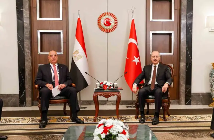TBMM Başkanı Kurtulmuş, Mısır Temsilciler Meclisi Başkanı Badawy ile görüştü
