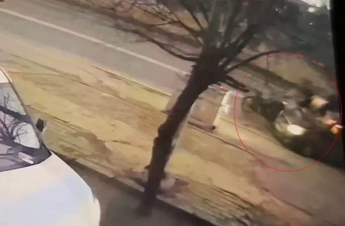 Tekirdağ’da 2 kişinin yaralandığı feci kaza kamerada
