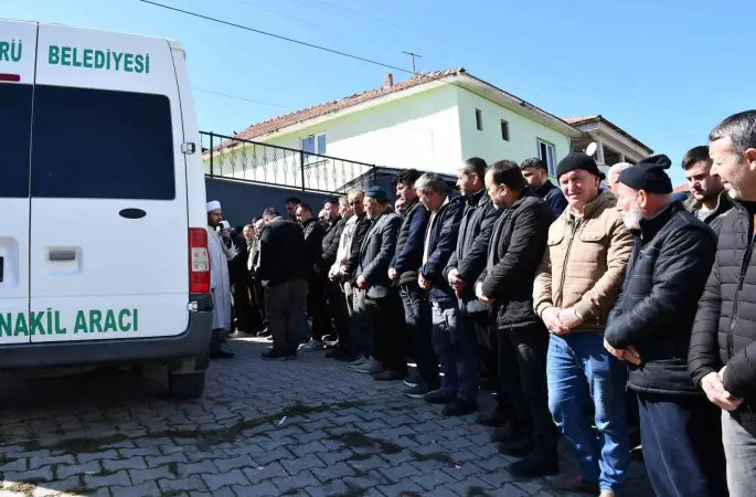 Tekirdağ’da öldürülen iki kardeş, Samsun’da defnedildi

