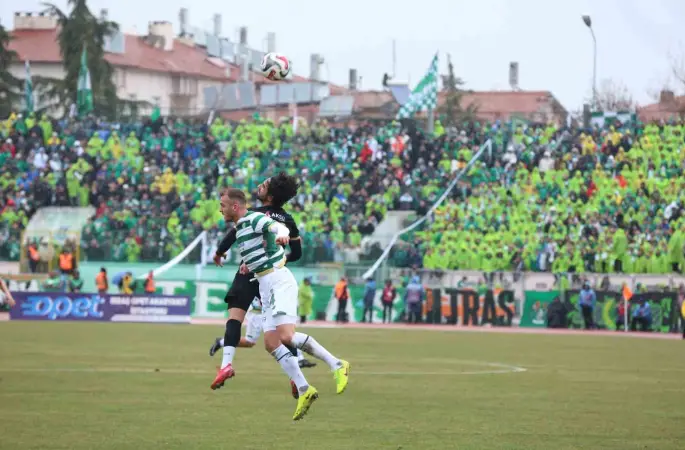 TFF 2. Lig: Isparta 32 Spor: 1 - Bursaspor: 1
