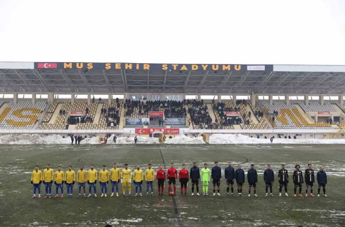 TFF 2. Lig: Muş Spor Kulübü: 3 - Isparta 32 Spor: 1
