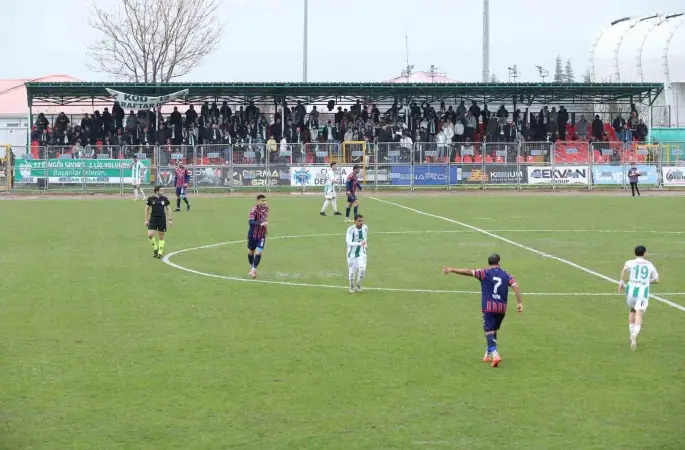 TFF 3. Lig: 12 Bingölspor: 1 - Silifke Belediye Spor: 1
