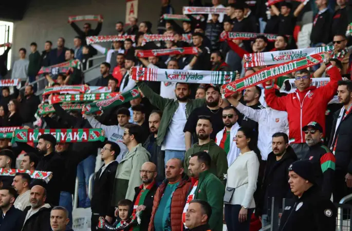 TFF 3. Lig: Karşıyaka: 3 - İzmir Çoruhlu FK: 1
