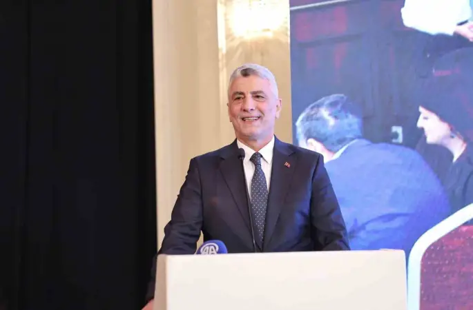 Ticaret Bakanı Bolat: "Kapıkule’nin kuzeyinde yeni bir gümrük kapısı daha açacağız"
