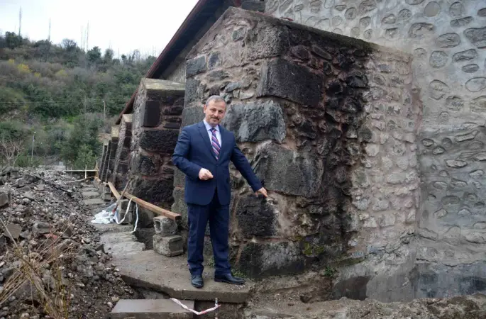 Tokat’ta 881 yıllık tarihi cami Osmanlı hamam sistemiyle ısıtılıyor
