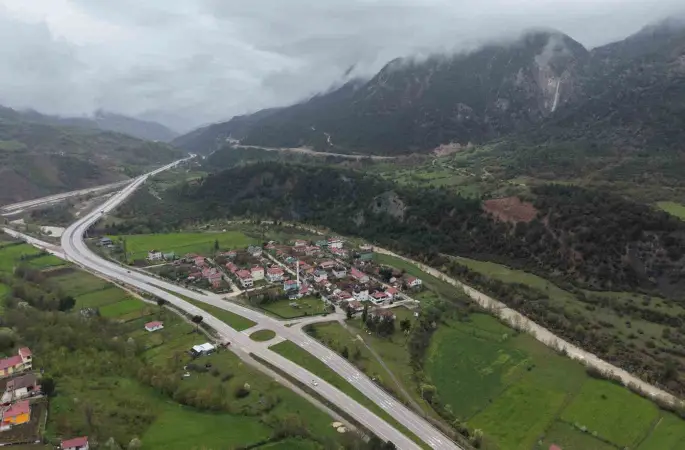 Tokat’ta kuruyan şelale eski günlerine geri döndü
