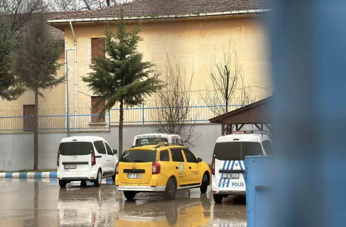 Tokat’ta takside kaçak göçmen yakalandı
