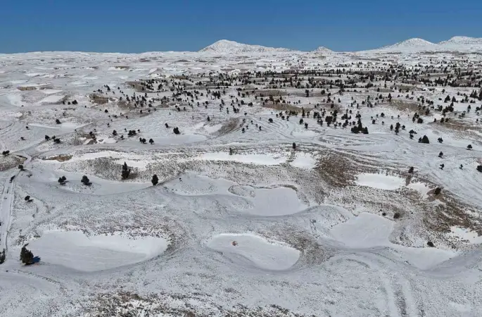 Toroslar ‘da obruklar karla doldu
