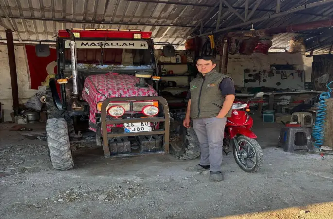 Traktör yıkarken akıma kapılan 17 yaşındaki çocuk hayatını kaybetti
