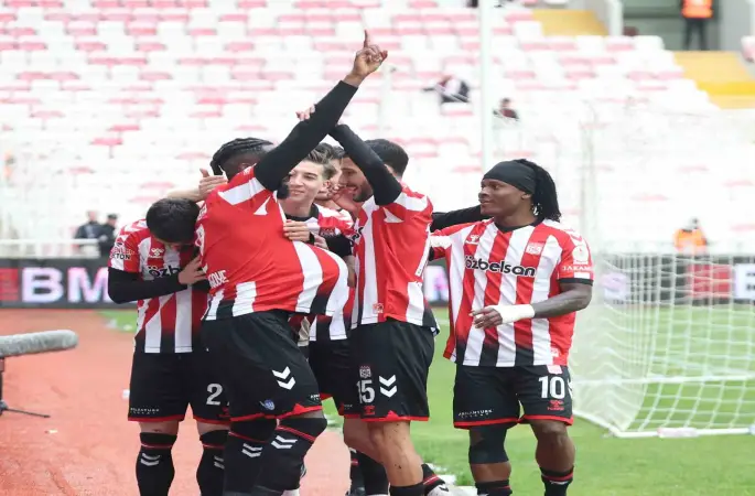 Trendyol 1. Lig: Özbelsan Sivasspor: 2 -  Iğdır FK: 1
