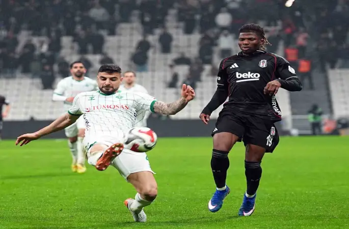 Trendyol Süper Lig: Beşiktaş: 2 - Konyaspor: 1 (Maç sonucu)
