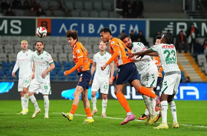 Trendyol Süper Lig: RAMS Başakşehir: 2 - Konyaspor: 0 (Maç sonucu)
