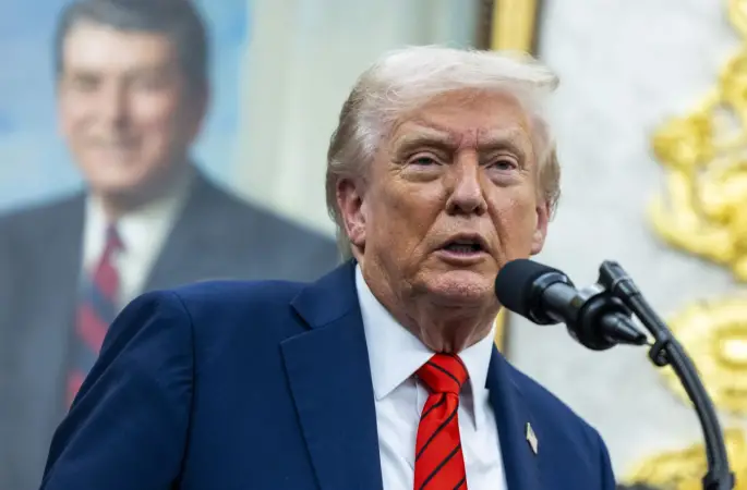 Trump: "ABD Çin'e zarar vermek değil, yardım etmek istiyor"