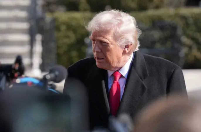 Trump, Orta Doğu’ya ikinci bir uçak gemisi filosu gönderileceğini doğruladı
