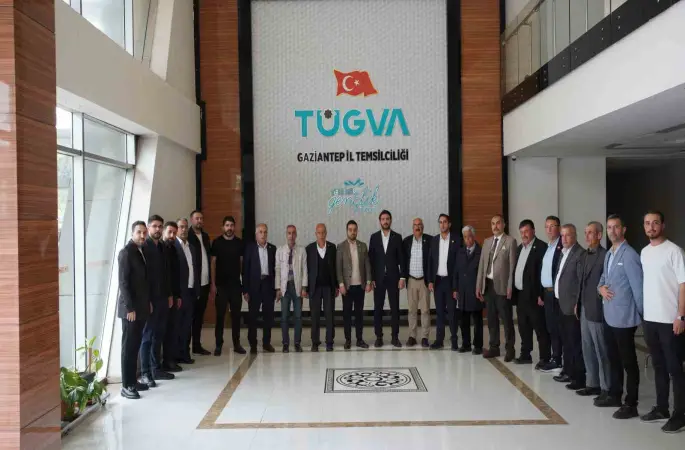 TÜGVA Şahinbey’den muhtarlarla istişare toplantısı
