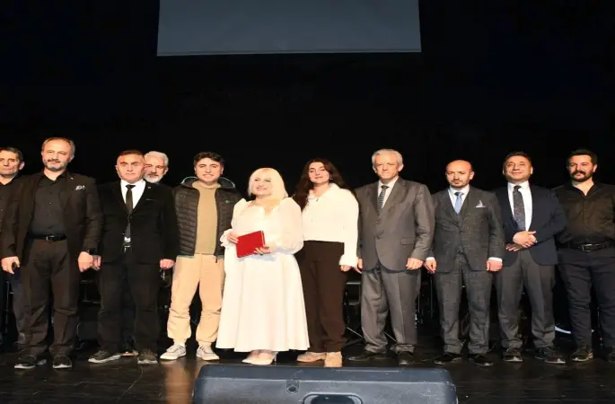 Türk Halk Müziği Topluluğu’ndan türkü gecesi
