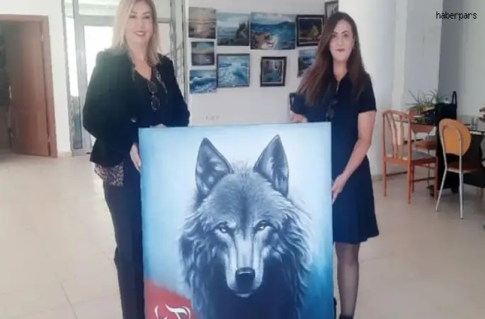 Türk Ressam Muhteşem Bir Bozkurt Yaptı.