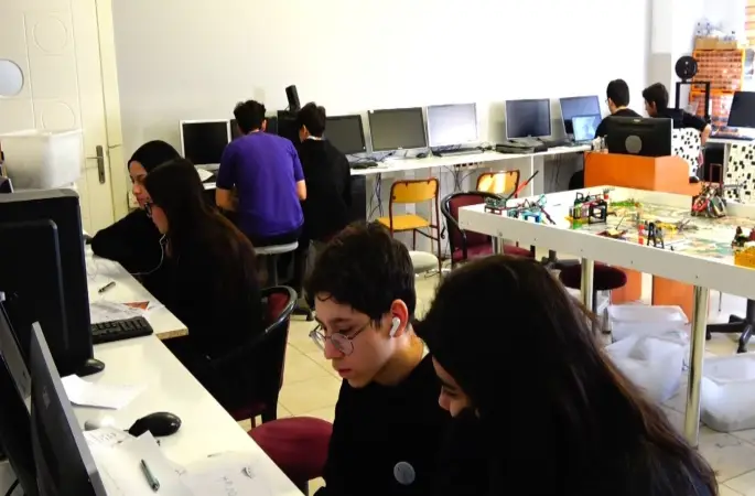 Türk ve Japon öğrenciler "Maarif Modeli" ile buluştu
