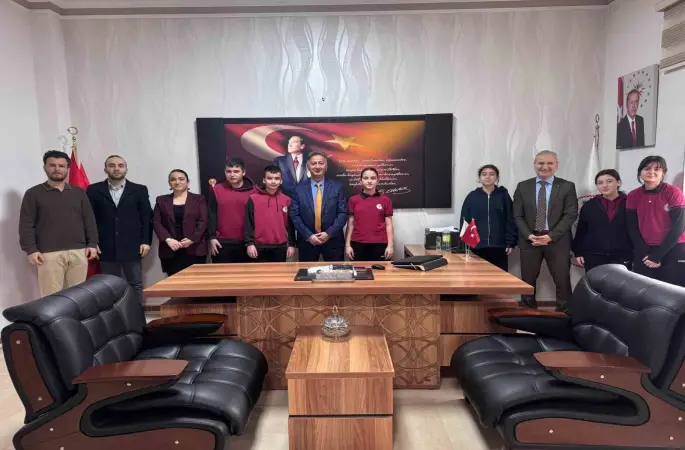 Türkeli’nin öğrencileri Avrupa’ya açılıyor
