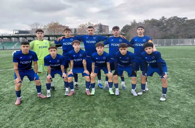 U16 Gelişim Ligi 8. Grup: Talas Belediye: 1 - Ankara Demirspor: 1
