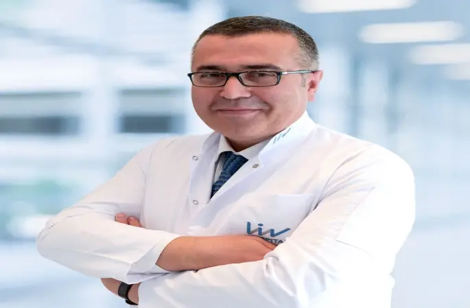 Uzmanı uyardı: "El ve ayaklarda ani mavi-mor renk değişimlerine dikkat"
