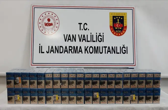 Van’da 720 paket gümrük kaçağı sigara ele geçirildi
