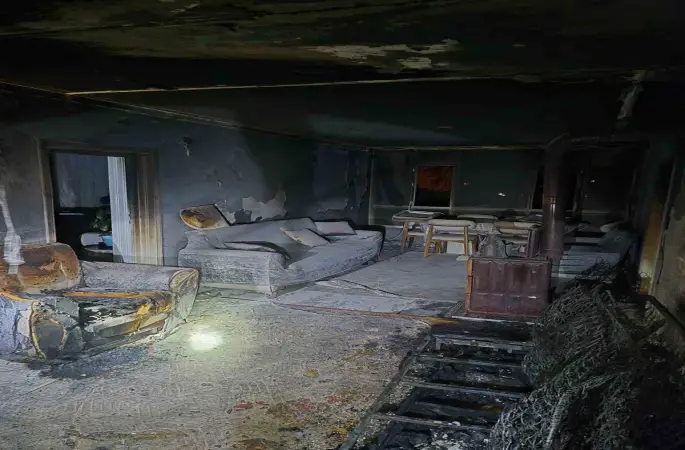 Van’da ev yangını
