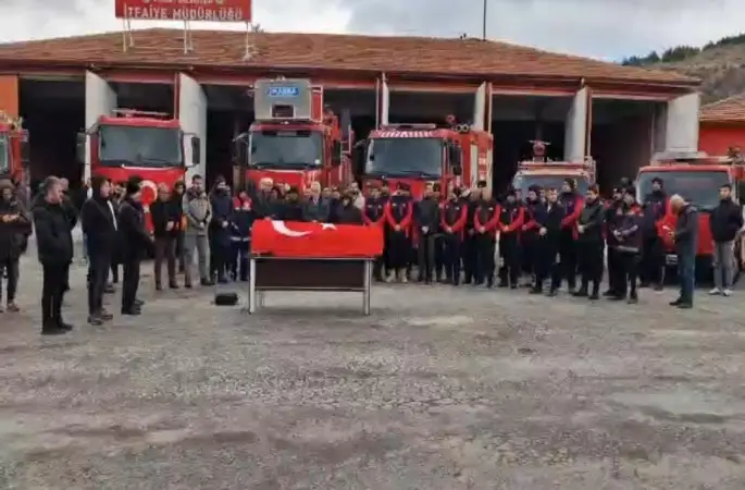 Vefat eden itfaiye personeli için cenaze töreni düzenlendi
