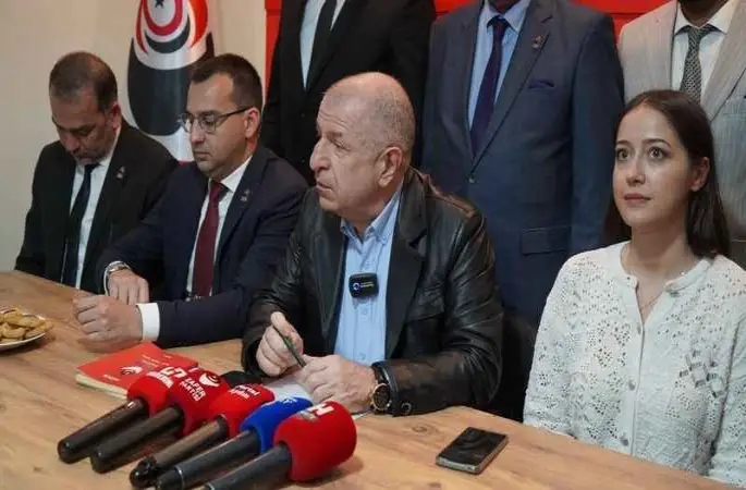 Zafer Partisi Genel Başkanı Özdağ: "Yaptığınız şey ancak siyasi sirklerde yapılan bir palyaçoluktur"
