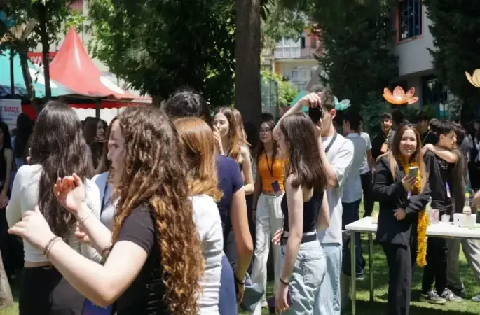 Genç Girişimciler Üsküdar’da Buluştu