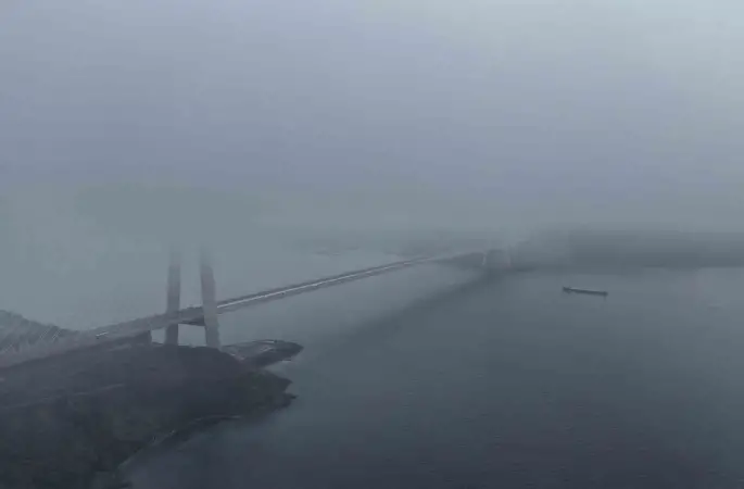 Yavuz Sultan Selim Köprüsü’nde etkili olan sis havadan görüntülendi
