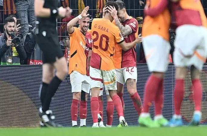 Galatasaray AZ Alkmaar maçı için hazır!