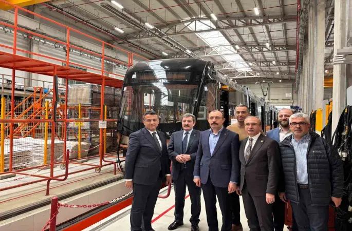 Yeni tramvayların ilki 2 Mayıs’ta yola çıkıyor: 19 Mayıs’ta hizmete girecek
