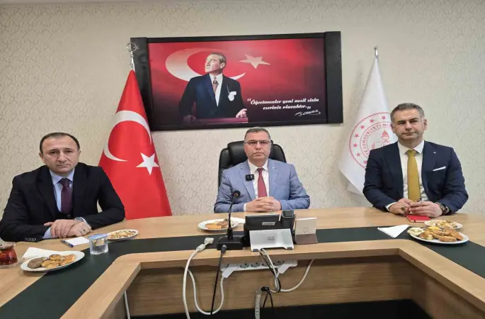 Yozgat Milli Eğitim Müdürü Altınkaynak: "Öğrencileri yarış ortamına sürükleyici davranışlardan kaçınılmalı"
