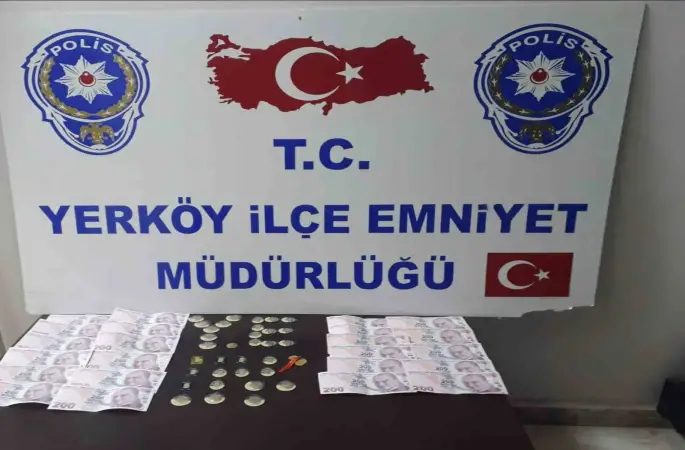 Yozgat’ta sahte altın ile kuyumcuyu dolandıran bir kişi yakalandı
