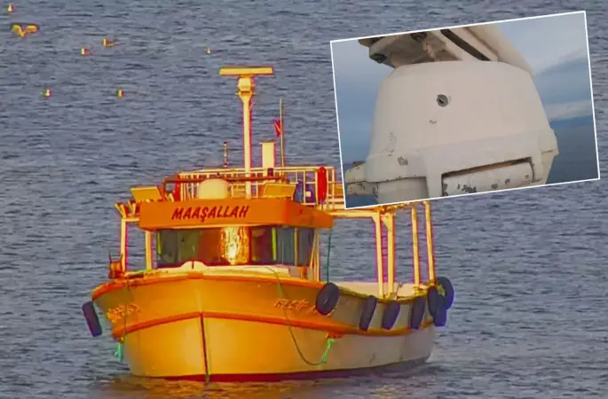 Yunan Sahil Güvenlik, Türk teknesine ateş açtı