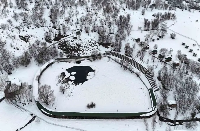 Yüzen Adalar karla kaplandı, beyaz örtü havadan görüntülendi
